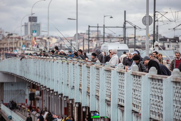 Théâtre Participatif : Catalyseur d'Inclusion Sociale au Cœur des Festivals